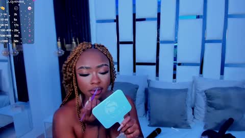 Miia Schwarz  online show from 01.30.25