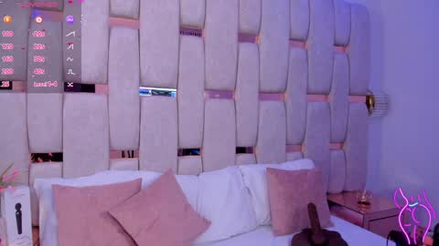 Miia Schwarz  online show from 02.04.25