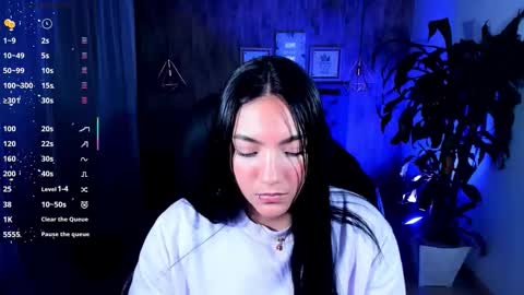 Snapshot of miichael_black chatting on 10.25.25 Michael Black online show from 10.25.25