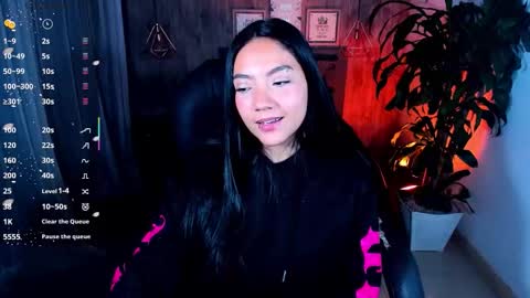 Snapshot of miichael_black chatting on 10.30.25 Michael Black online show from 10.30.25