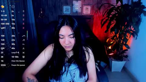 Snapshot of miichael_black chatting on 11.09.25 Michael Black online show from 11.09.25