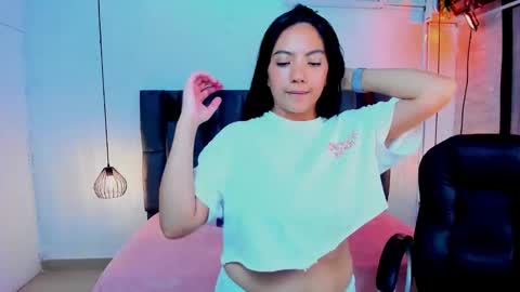 Snapshot of miichael_black chatting on 11.16.25 Michael Black online show from 11.16.25