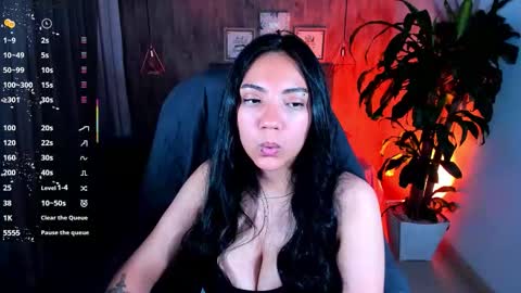 Snapshot of miichael_black chatting on 12.14.25 Michael Black online show from 12.14.25