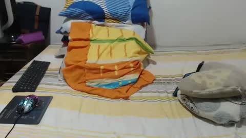 Miilu74 online show from 11.28.25