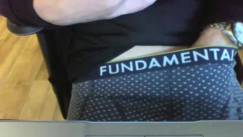 mik online show from 12.23.24