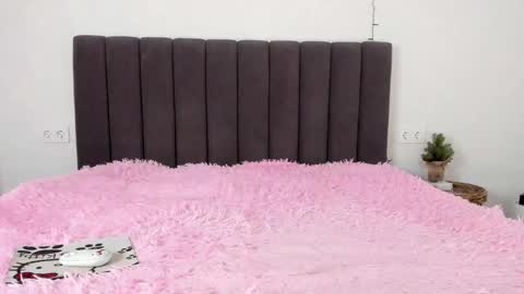 Snapshot of mika_ray chatting on 02.06.25 Mika online show from 02.06.25