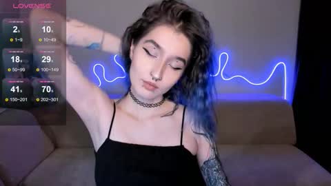 Mika online show from 10.20.25