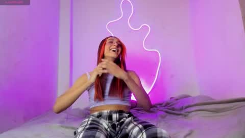 mika_velvet online show from 11.01.25