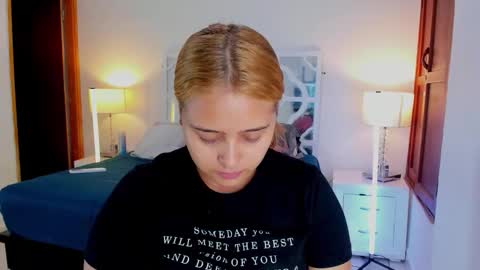 Mikaela blondie bigass online show from 02.11.26