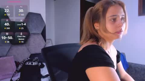 Mikaela blondie bigass online show from 06.05.26