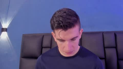 mikael online show from 11.21.25