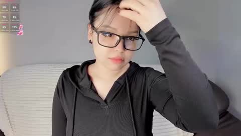 mikasssu online show from 11.23.25