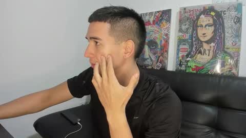 mike3xxx online show from 09.18.25