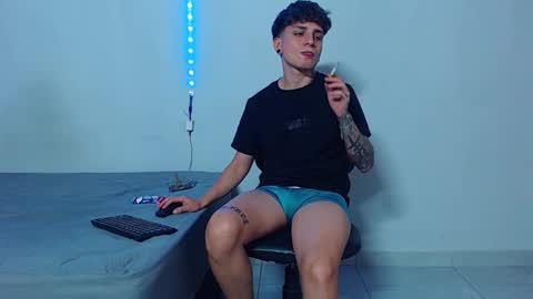 Mike IMDEPENDIENT MODEL online show from 10.20.25