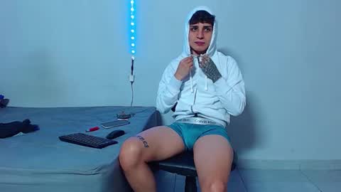 Mike IMDEPENDIENT MODEL online show from 10.28.25