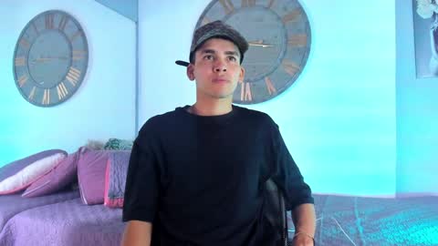 Mike 0233 online show from 12.17.24