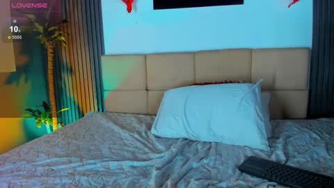 Mike 0233 online show from 02.19.25