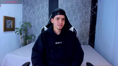 Mike 0233 online show from 09.27.25