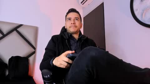 Mike online show from 10.21.25