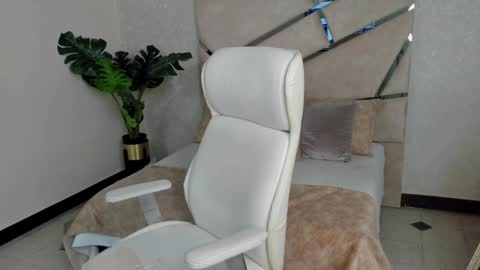 Mike Belle online show from 12.21.24