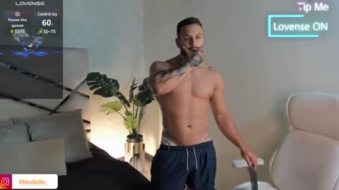 Mike Belle online show from 02.12.25