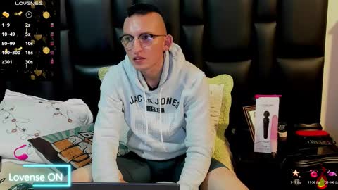 Mike Bennet Make me Cum Please online show from 03.08.26