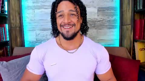 Snapshot of mike_estevess chatting on 06.19.26 online show from 06.19.26