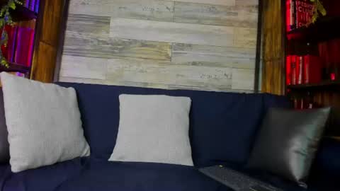   online show from 08.03.26