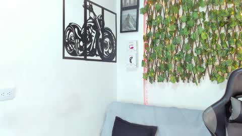 mike kilian1 online show from 01.30.25