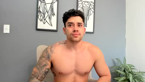 Snapshot of mike_montoya chatting on 12.10.24 Mike Montoya online show from 12.10.24