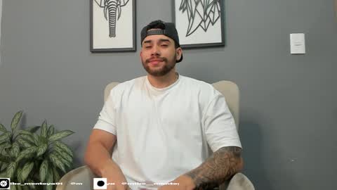 Snapshot of mike_montoya chatting on 01.11.25 Mike Montoya online show from 01.11.25