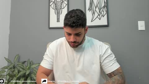 Snapshot of mike_montoya chatting on 01.12.25 Mike Montoya online show from 01.12.25