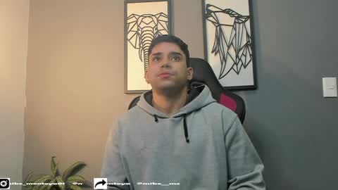 Snapshot of mike_montoya chatting on 01.26.25 Mike Montoya online show from 01.26.25