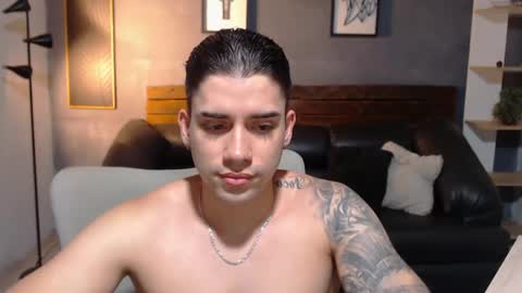 Snapshot of mike_montoya chatting on 03.26.26 Mike Montoya online show from 03.26.26