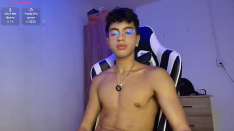 Mike Pineapple online show from 07.13.26