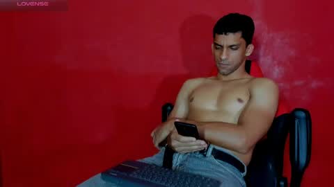mike_shelby21 online show from 04.30.26