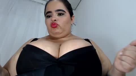 Snapshot of mike_sofi chatting on 07.25.26 sofia sweet online show from 07.25.26