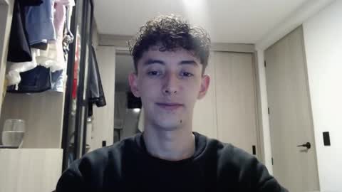 Snapshot of mikebelf4 chatting on 03.12.25 Mikebelf4 online show from 03.12.25