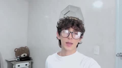 Snapshot of mikebelf4 chatting on 02.19.26 Mikebelf4 online show from 02.19.26