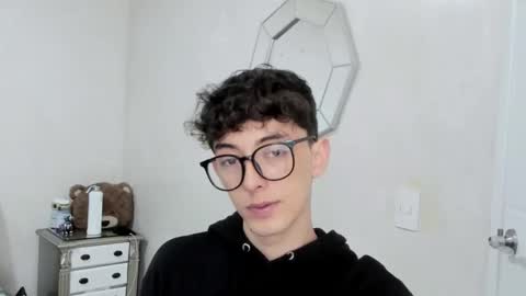 Snapshot of mikebelf4 chatting on 03.11.26 Mikebelf4 online show from 03.11.26