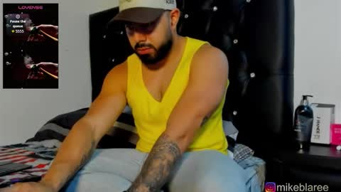 Snapshot of mikeblaree chatting on 01.15.26 mikeblaree online show from 01.15.26