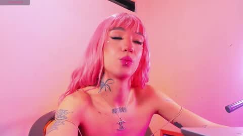 Snapshot of mikee_g chatting on 02.17.26 ZARA BLARE online show from 02.17.26