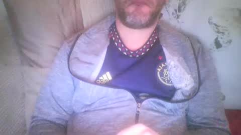 mikehockishuge9 online show from 01.06.25