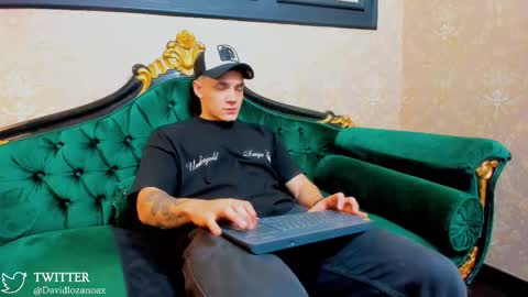 Snapshot of mikelockhart chatting on 03.11.25 Mike online show from 03.11.25