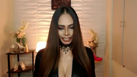 Snapshot of mikeyalawi03 chatting on 12.08.24 Mistress MikeyAlawi online show from 12.08.24