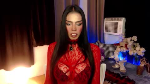 Snapshot of mikeyalawi03 chatting on 12.17.25 Mistress MikeyAlawi online show from 12.17.25