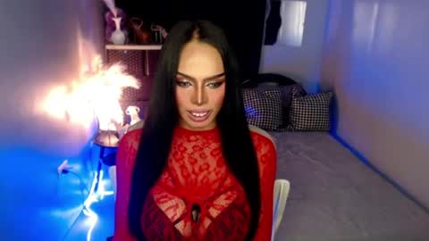 Mistress MikeyAlawi online show from 05.06.26