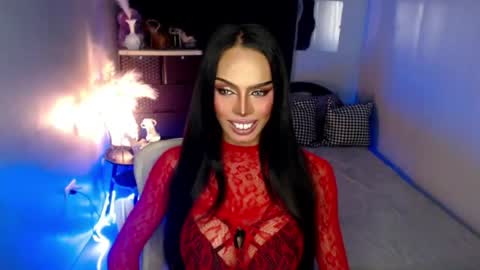 Mistress MikeyAlawi online show from 05.19.26