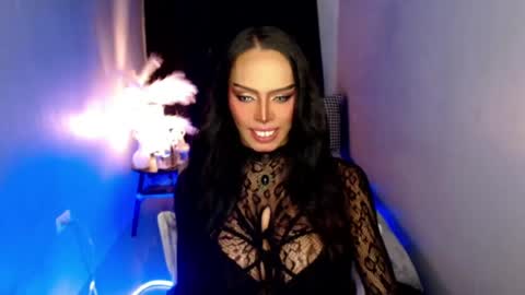 Mistress MikeyAlawi online show from 05.21.26