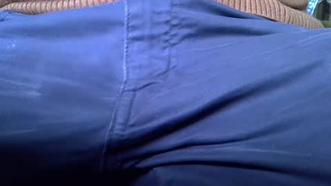 Snapshot of mikeybed chatting on 02.10.25 mikeybed online show from 02.10.25